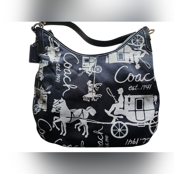 Coach NWOT Horse And Carriage Vintage - Picture 2 of 4